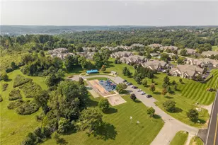 2380 Hilltop Rd, Collier Township, PA 15142 - Photo 33