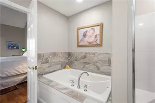 2380 Hilltop Rd, Collier Township, PA 15142 - Photo 9