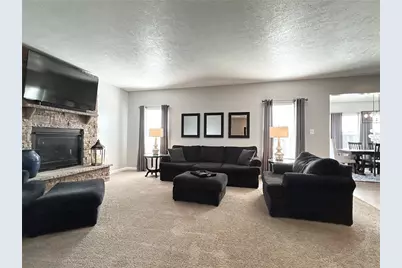 104 Riviera Dr, Ross Twp, PA 15229 - Photo 9