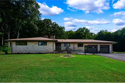 680 N Stone Base Rd, East Lackawannock Township, PA 16137 - Photo 1