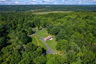 680 N Stone Base Rd, East Lackawannock Township, PA 16137 - Photo 17
