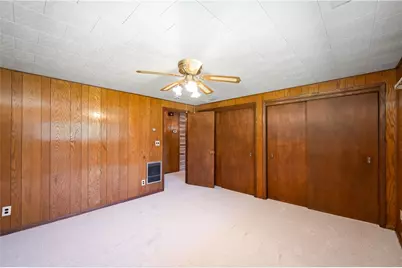 680 N Stone Base Rd, East Lackawannock Township, PA 16137 - Photo 35