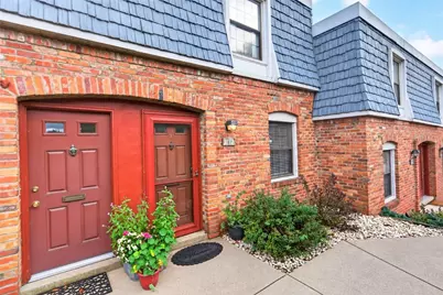 1112 Pennsbury Blvd, Pittsburgh, PA 15205 - Photo 1