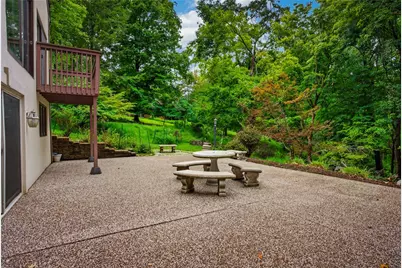 142 Riding Trail Ln, Pittsburgh, PA 15215 - Photo 45