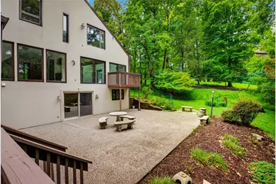 142 Riding Trail Ln, Pittsburgh, PA 15215 - Photo 41
