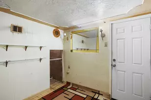 211 Halsey Dr, McKeesport, PA 15132 - Photo 23