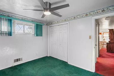 211 Halsey Drive, McKeesport, PA 15132 - Photo 15