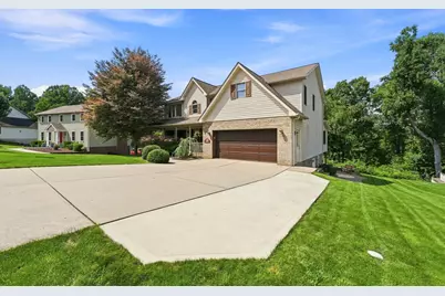 1089 Redoak Drive, Penn Twp, PA 15636 - Photo 3