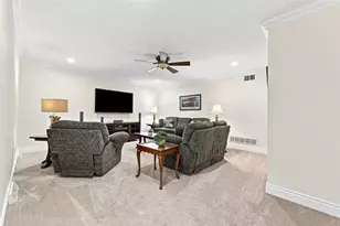 3703 Senate Ct, Adams Township, PA 16059 - Photo 35