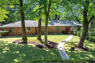 261 Geneva Dr, Center Township, PA 15001 - Photo 5
