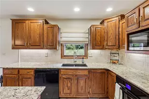 134 Powell Rd, Penn Township, PA 16002 - Photo 11