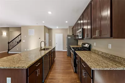 214 Lockheed Dr, Moon/Crescent Twp, PA 15108 - Photo 7