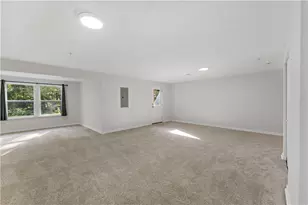 214 Lockheed Dr, Moon/Crescent Twp, PA 15108 - Photo 25