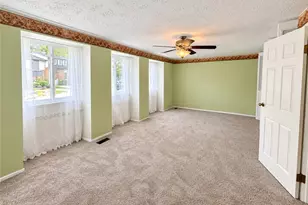 4431 Laurel Oak Dr, Hampton, PA 15101 - Photo 17