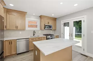 433 Layton Ave, Pittsburgh, PA 15216 - Photo 9