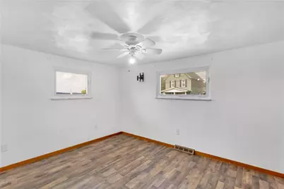 404 Broad Street, Derry Boro, PA 15627 - Photo 19