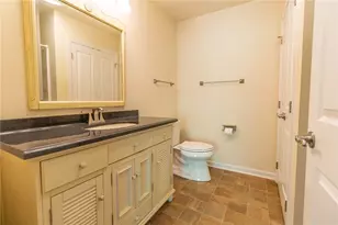 420 Chestnut Ln, Allegheny Township, PA 15613 - Photo 13