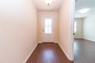 420 Chestnut Ln, Allegheny Township, PA 15613 - Photo 3