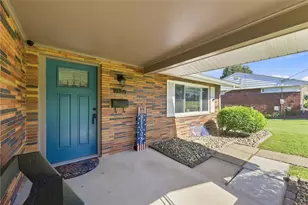 1152 Skyline Dr, Hempfield Township, PA 15601 - Photo 3