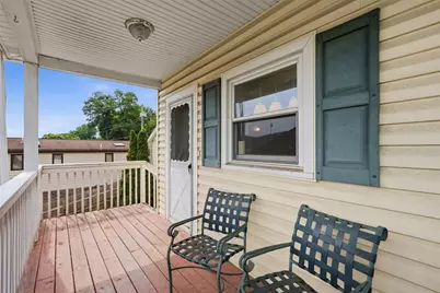 636 1/2 Fifth Avenue, Coraopolis, PA 15108 - Photo 3