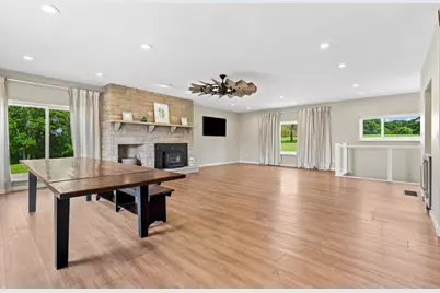 1005 Carlesa Dr, Raccoon Township, PA 15001 - Photo 11