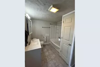 2058 980 Rd, Cecil, PA 15057 - Photo 11