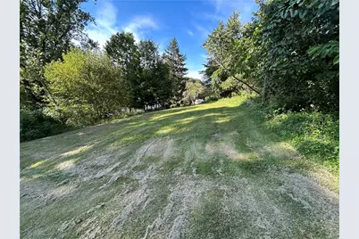 2058 980 Rd, Cecil, PA 15057 - Photo 25
