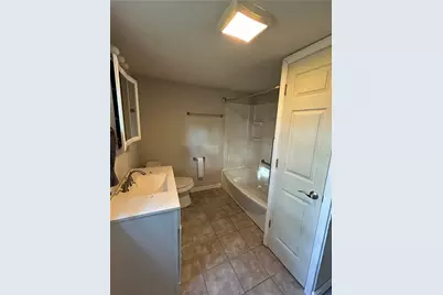 2058 980 Rd, Cecil, PA 15057 - Photo 13