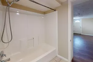 200 Davis Ave, Pittsburgh, PA 15223 - Photo 37