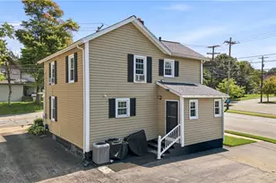 66 S 7th St, Sharpsville, PA 16150 - Photo 9