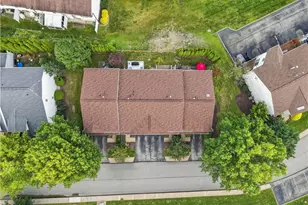 613 Newport Dr, Pittsburgh, PA 15235 - Photo 37