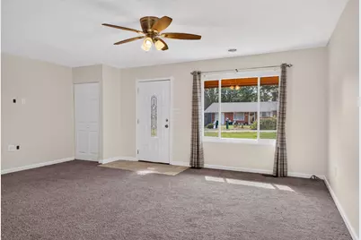 207 Longview Drive, Manor, PA 15642 - Photo 5