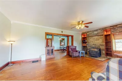 221 McCaughtry Run Rd, Beaver, PA 16115 - Photo 9