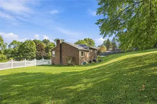 732 Morningstar Dr, Franklin Township, PA 16117 - Photo 25