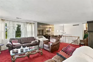 732 Morningstar Dr, Franklin Township, PA 16117 - Photo 7