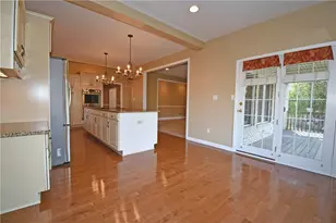 313 Bunker Hill Dr, Peters Township, PA 15317 - Photo 11