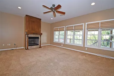 313 Bunker Hill Dr, Peters Township, PA 15317 - Photo 5