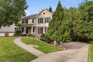 17 Colony Oaks Dr, Pittsburgh, PA 15209 - Photo 3