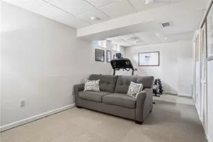 17 Colony Oaks Dr, Pittsburgh, PA 15209 - Photo 29