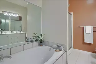 2417 Nicholson Rd, Pittsburgh, PA 15143 - Photo 25