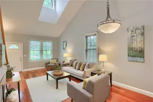 2417 Nicholson Rd, Pittsburgh, PA 15143 - Photo 5