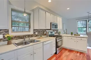 2417 Nicholson Rd, Pittsburgh, PA 15143 - Photo 13