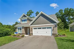 2004 Lakeside Dr, Baden, PA 15005 - Photo 3