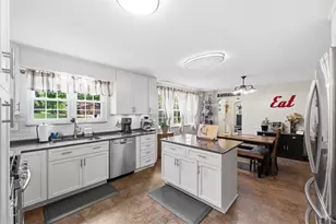 1820 Kent Rd, Pittsburgh, PA 15241 - Photo 9