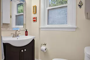 727 Vermont Ave, Pittsburgh, PA 15234 - Photo 19