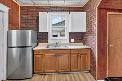 565 Broad St, Washington, PA 15301 - Photo 11