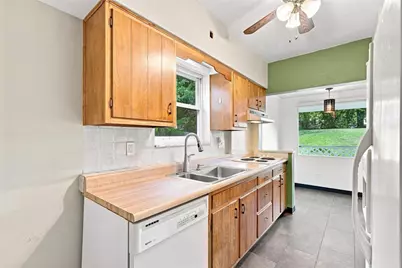 388 Lamarido St, Pittsburgh, PA 15226 - Photo 9