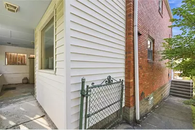 388 Lamarido St, Pittsburgh, PA 15226 - Photo 35