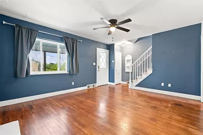 388 Lamarido St, Pittsburgh, PA 15226 - Photo 3