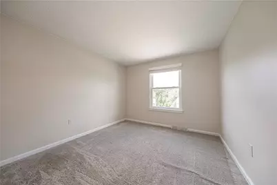73 Fawnvue Dr, Robinson Twp, PA 15136 - Photo 17